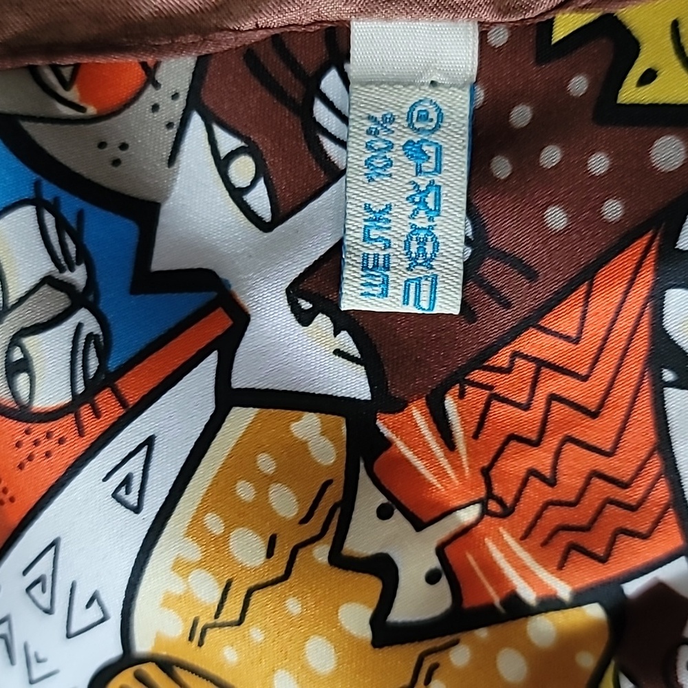 New 😼😼 Silk Cat Print Scarf, 36"x36" - Picture 4 of 6